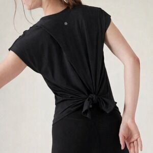 Athleta Black Tie Back Open Back Yoga Tee Away From Body Cap Sleeve Small